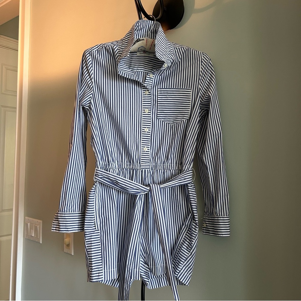 VINEYARD VINES
LONG SLEEVE ROMPER BELTED ROMPER